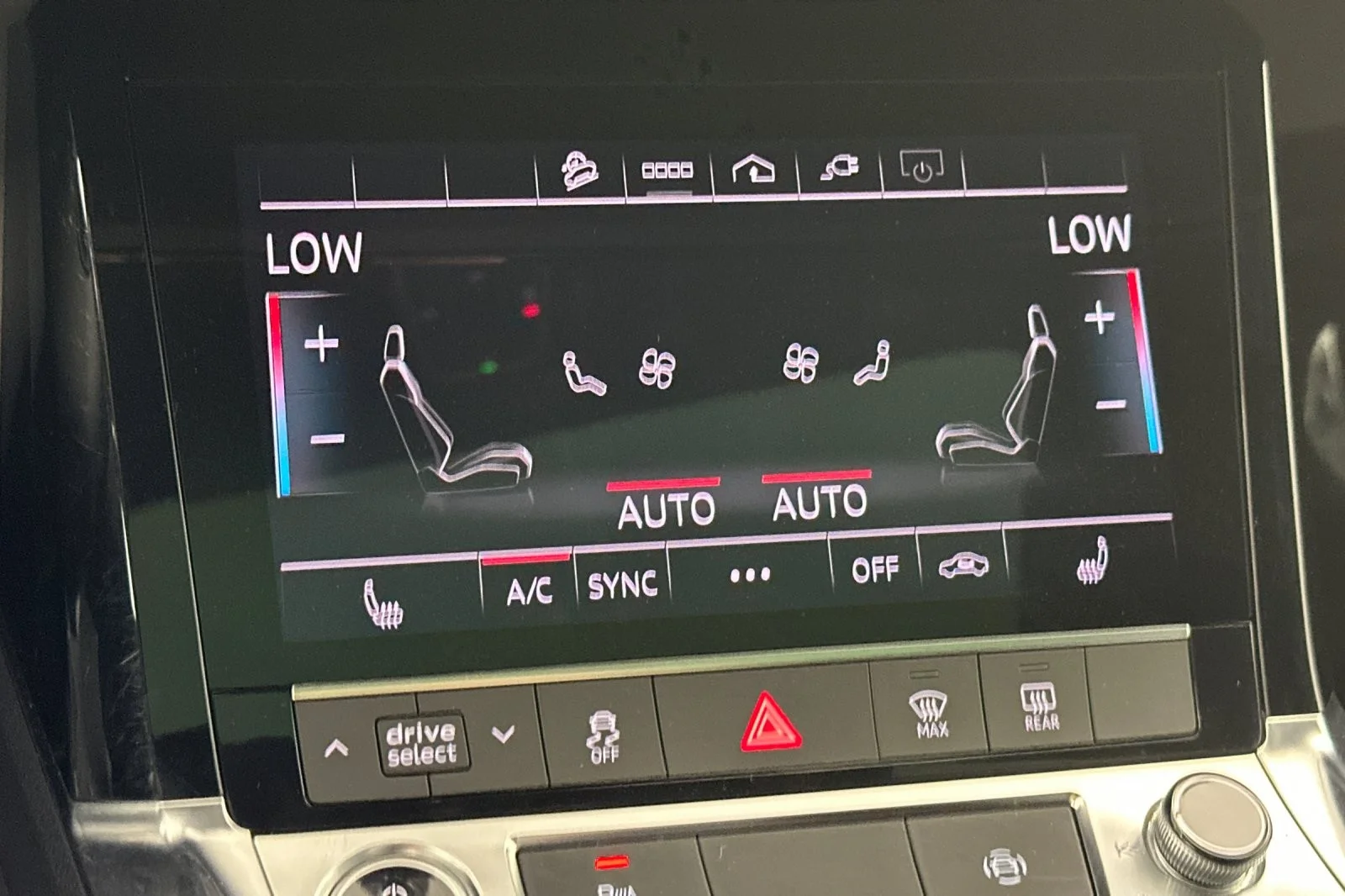 Used 2023 Glacier White Metallic Audi Premium quattro image 19