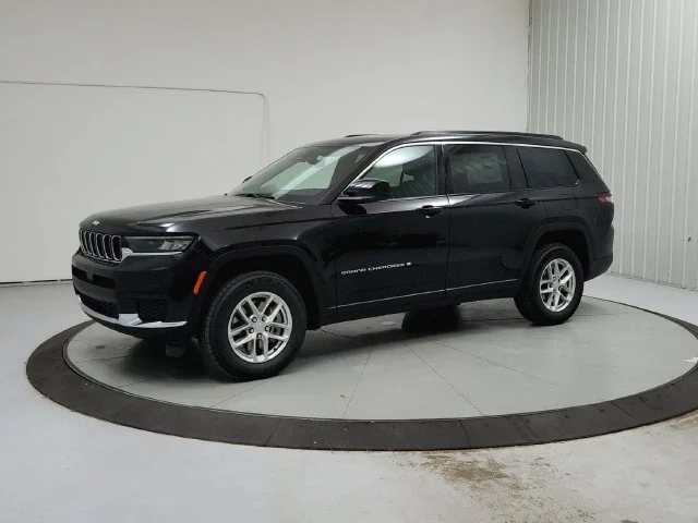 New 2026 Black Jeep Laredo image 4