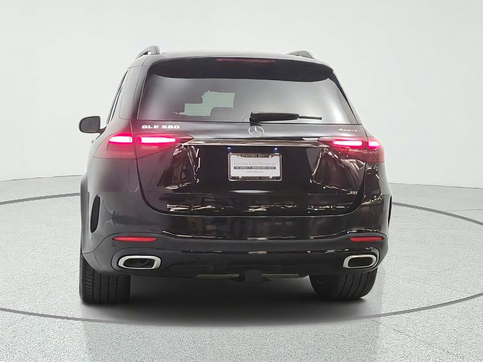 Certified Used 2024 Obsidian Black Metallic Mercedes-Benz GLE 580 4MATIC® SUV image 6