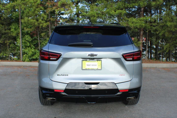 Used 2023 STERLING GRAY METALLIC Chevrolet RS image 16