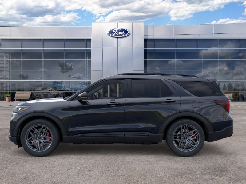 New 2026 Agate Black Metallic Ford ST-Line image 3