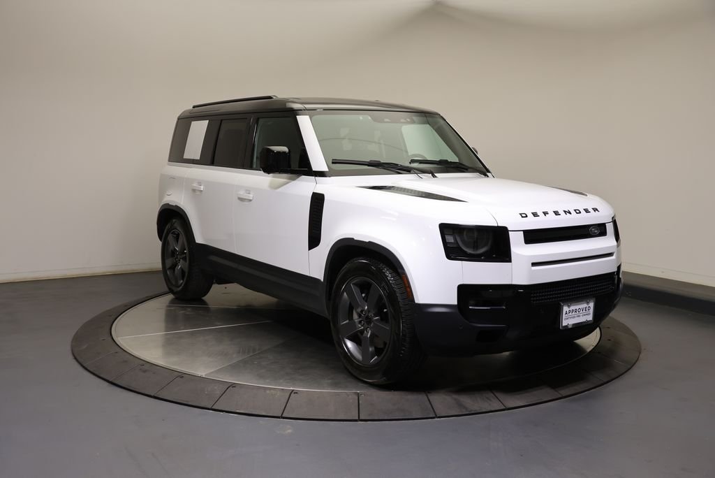 Used 2026 Fuji White Land Rover S image 7