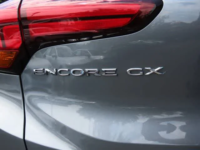 Used 2020 Satin Steel Metallic Buick Select image 7