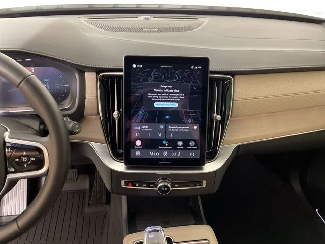 2026 Volvo XC90 Plus - Photo 24