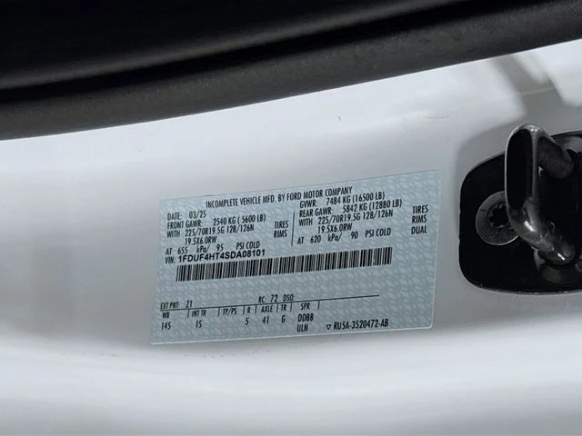 New 2025 White Ford XL image 25
