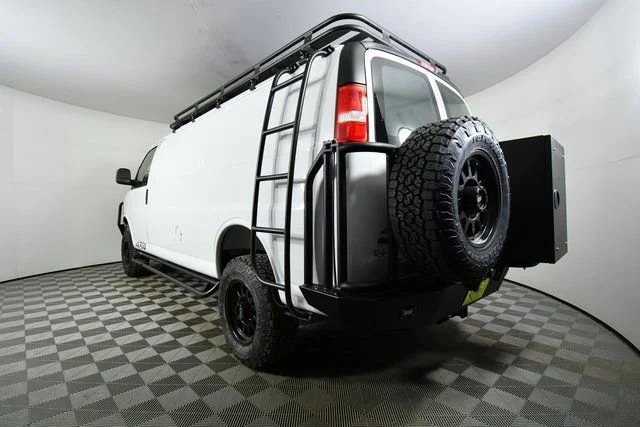 2025 Chevrolet Express Cargo Work Van - Photo 13
