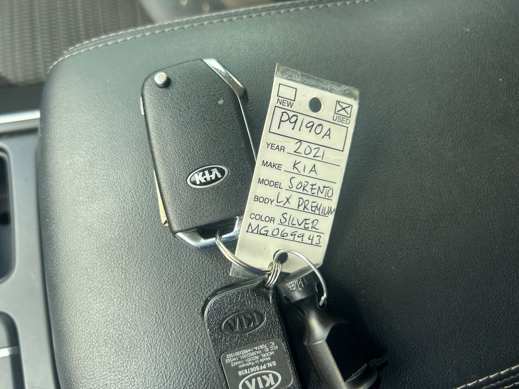 Used 2021 Silver Kia LX image 34