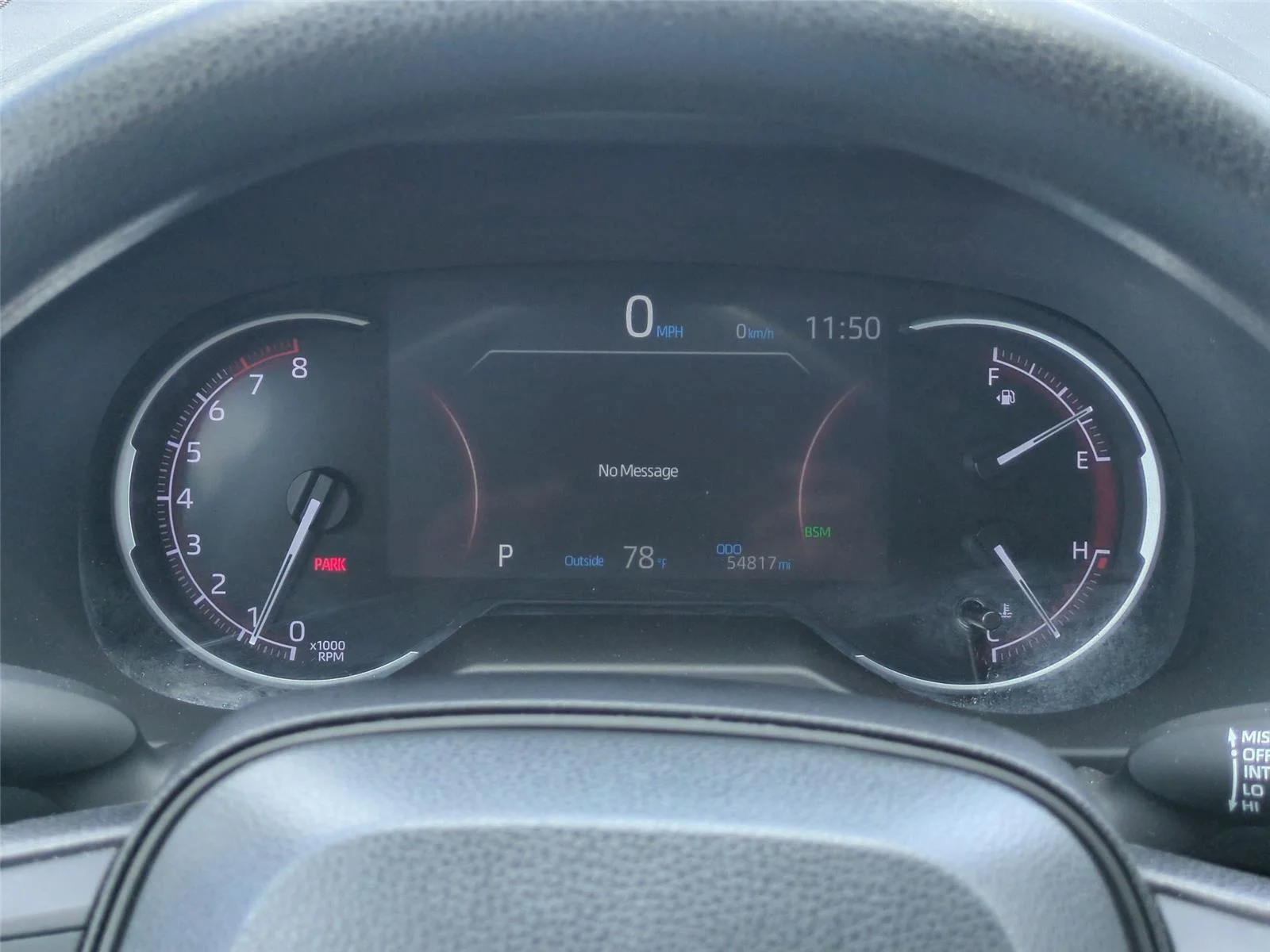 2024 Toyota RAV4 XLE - Photo 33