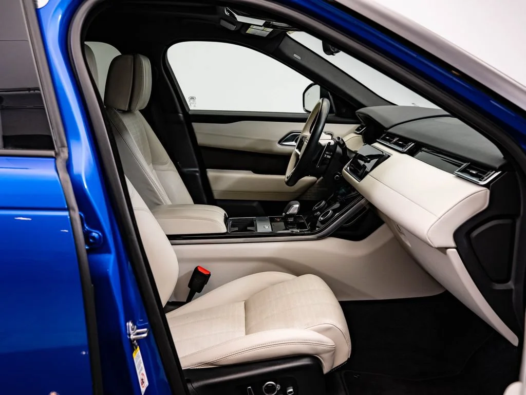 Used 2022 SVO Premium Palette Blue Land Rover R-Dynamic HSE image 26