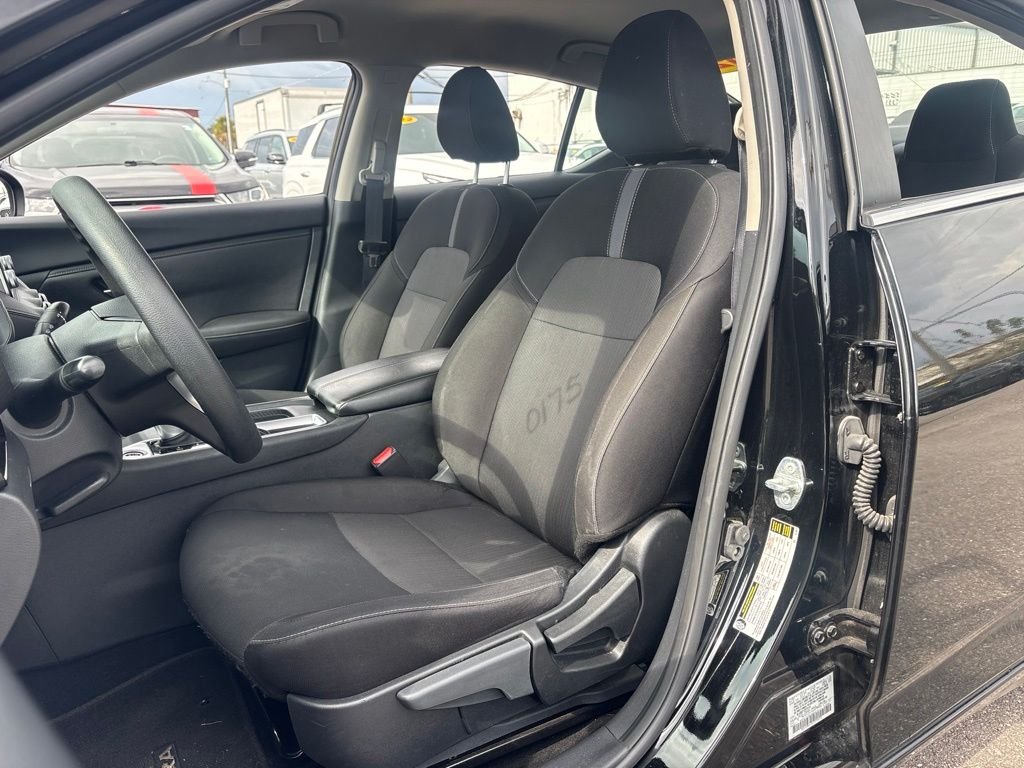 Used 2025 Black Nissan SV image 9