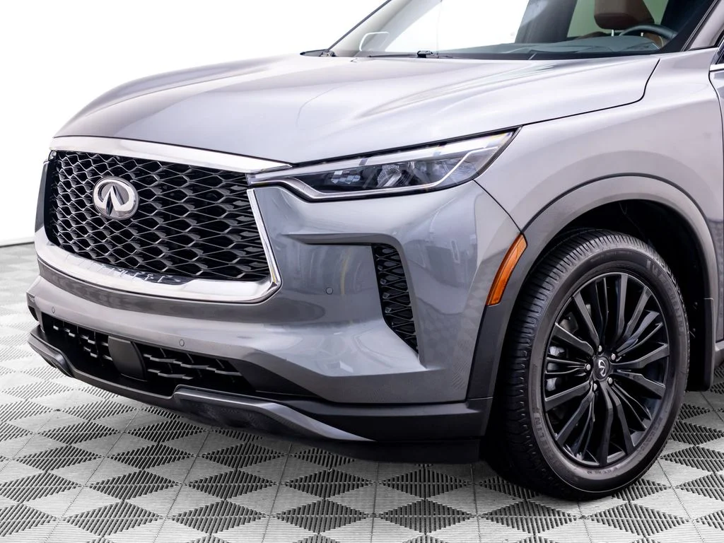 Certified Used 2024 Gray INFINITI Autograph image 37