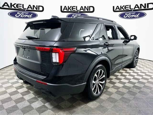 New 2026 Ford Explorer ST-Line