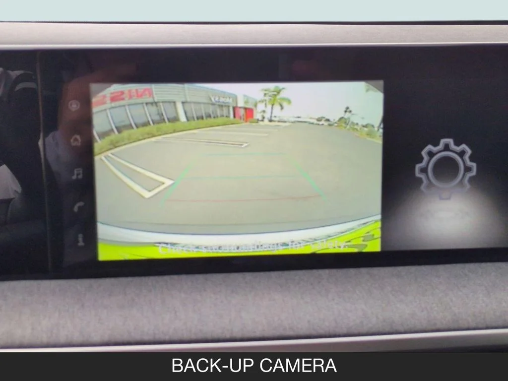Used 2025 White Nissan SV image 22