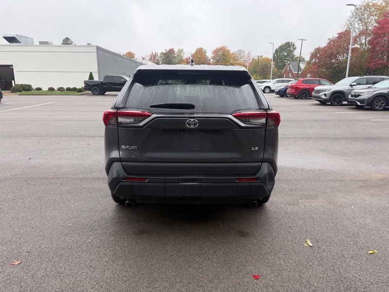 Used 2022 Gray Toyota LE image 12