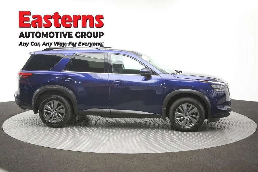 Used 2023 Blue Nissan SV image 49