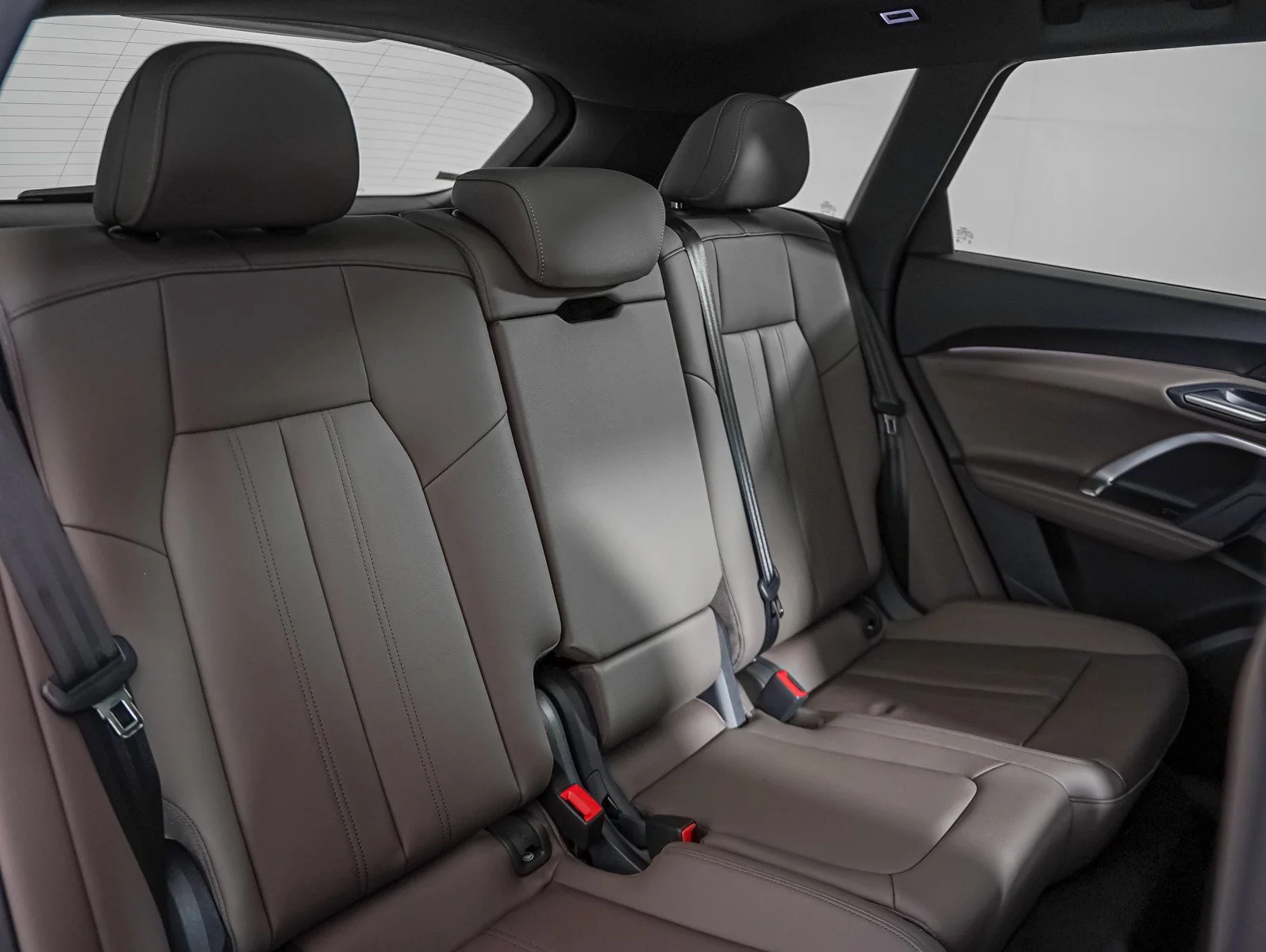 New 2026 Tambora Gray Metallic Audi Premium image 13