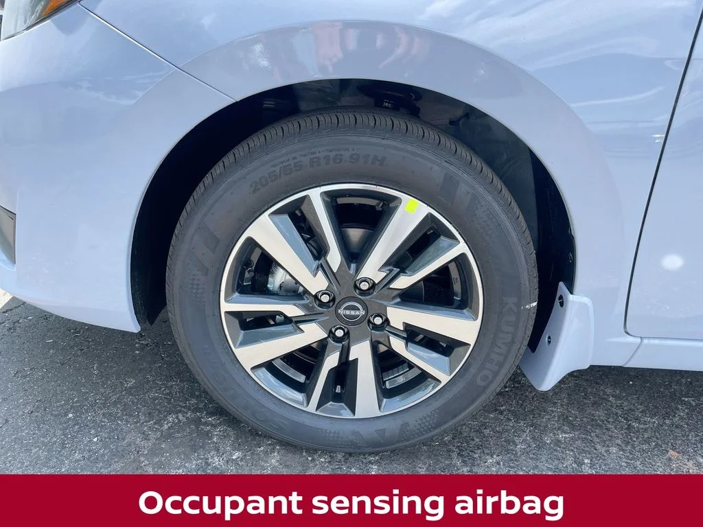 2025 Nissan Versa Sedan SV - Photo 21