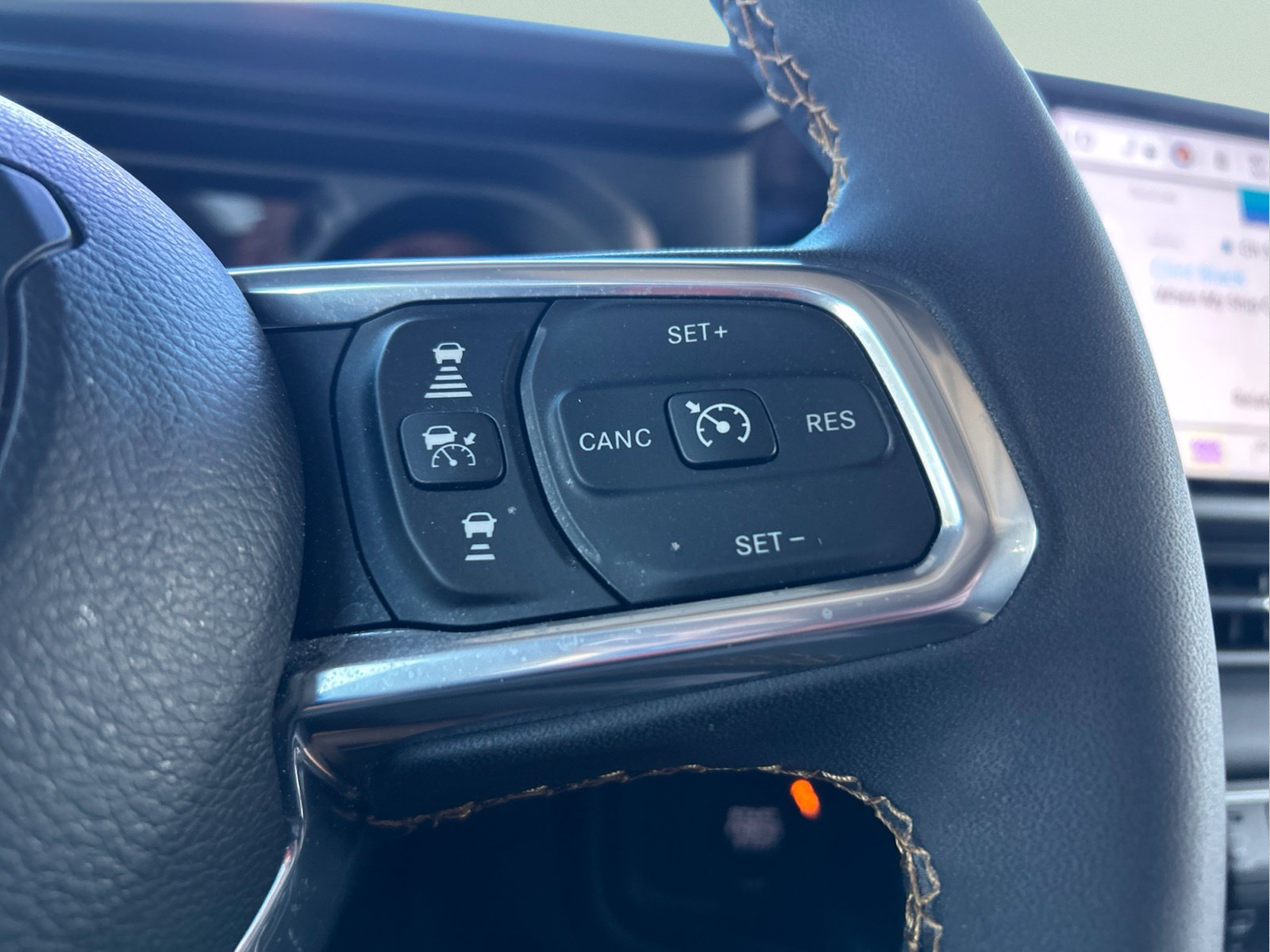 Used 2024 Blue Jeep Sahara image 15