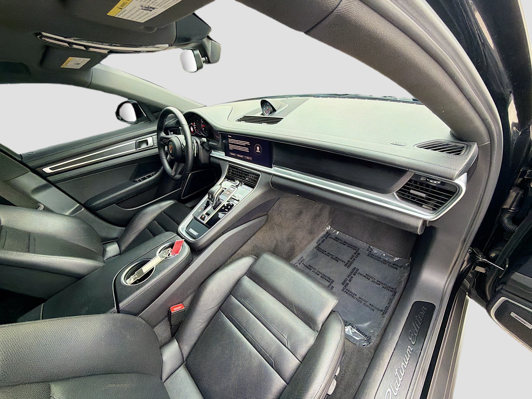 2023 Porsche Panamera Platinum Edition - Photo 30