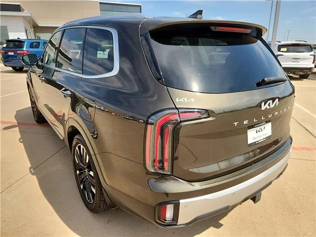 Used 2024 Dark Moss KIA SX-Prestige All-Wheel Drive image 3