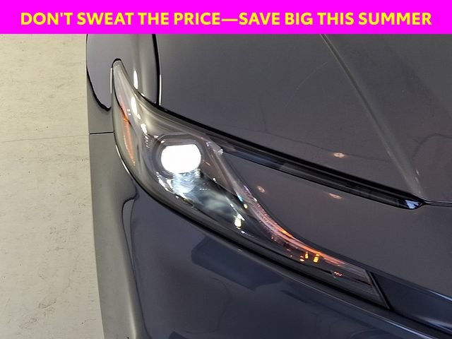 Used 2025 Gray Toyota SE image 9
