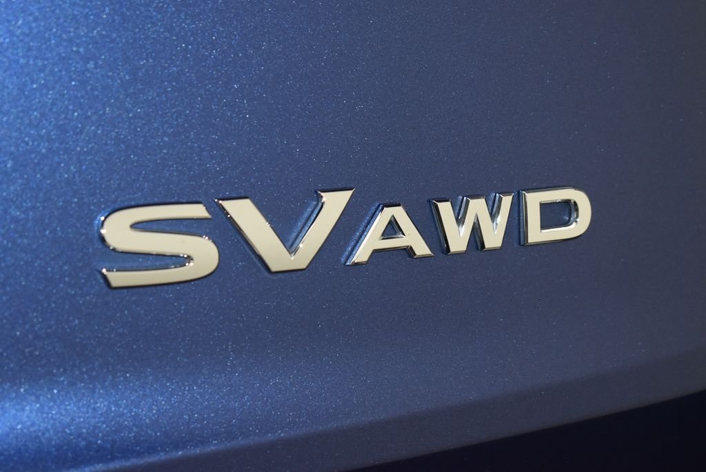 Used 2023 Blue Nissan SV image 9