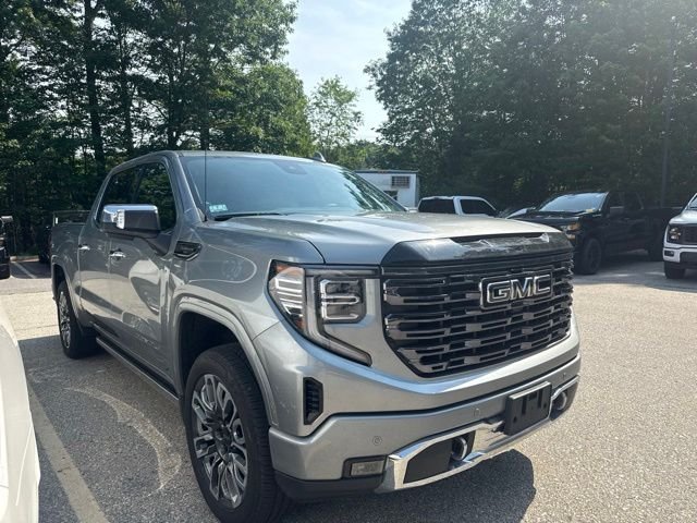 Used 2025 Silver GMC Denali Ultimate image 3