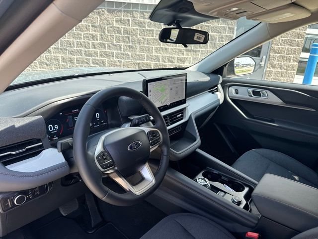 New 2026 Vapor Blue Metallic Ford Active image 19