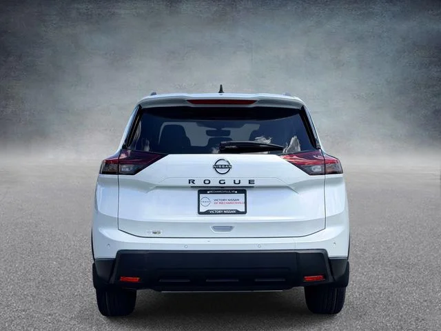New 2026 Everest White Pearl TriCoat Nissan Dark Armor™ image 3