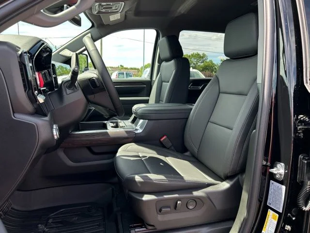 New 2026 Onyx Black GMC SLT image 25