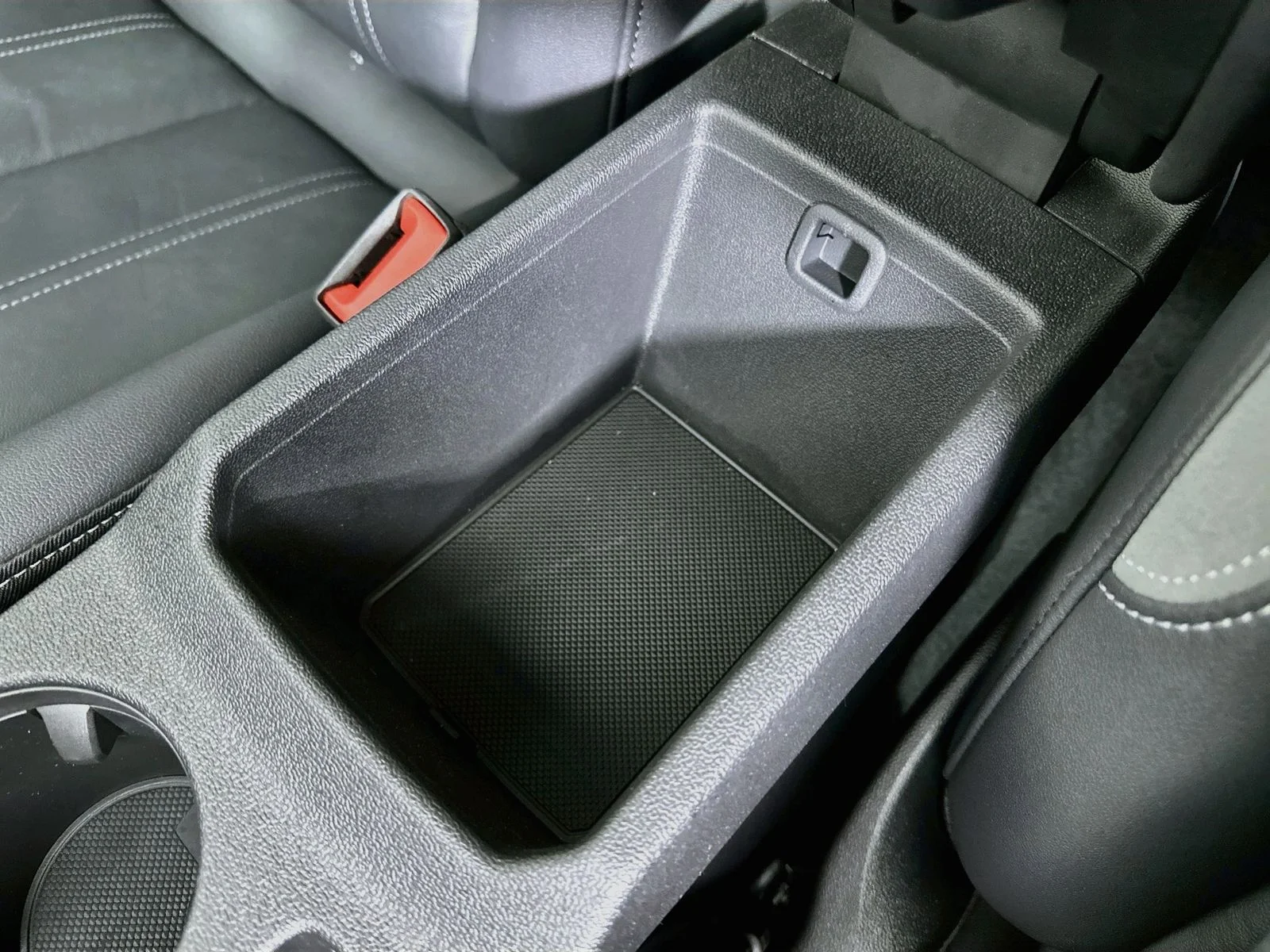 Used 2023 Gray Audi  image 28