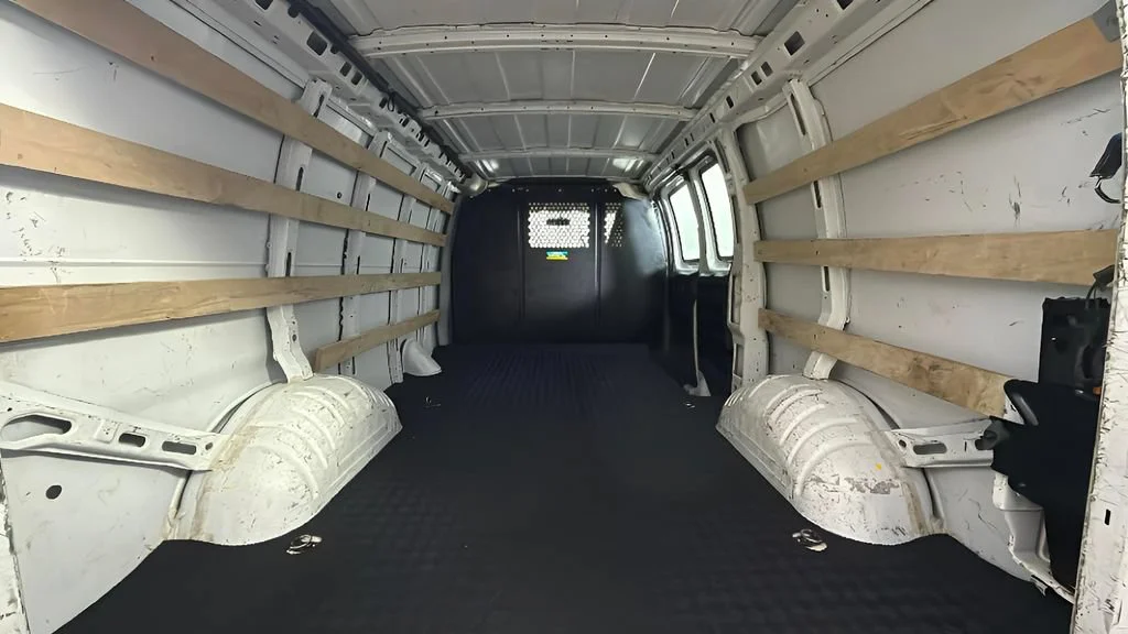Used 2024 Summit White Chevrolet WT image 26