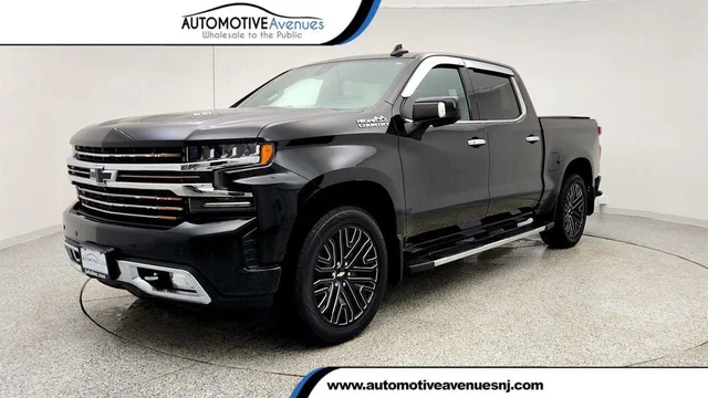 2020 Chevrolet Silverado 1500 4WD Crew Cab 147'' High Country with 6.2L V8 Engine