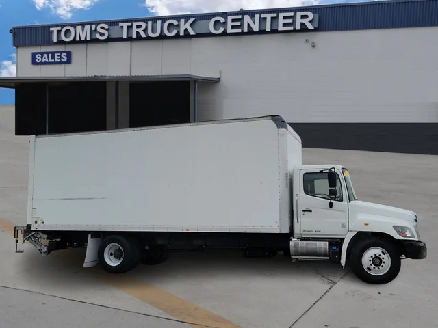 2019 HINO 268A 
