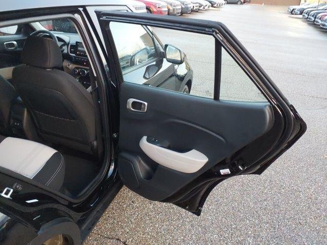 New 2026 Onyx Black Hyundai SEL image 30