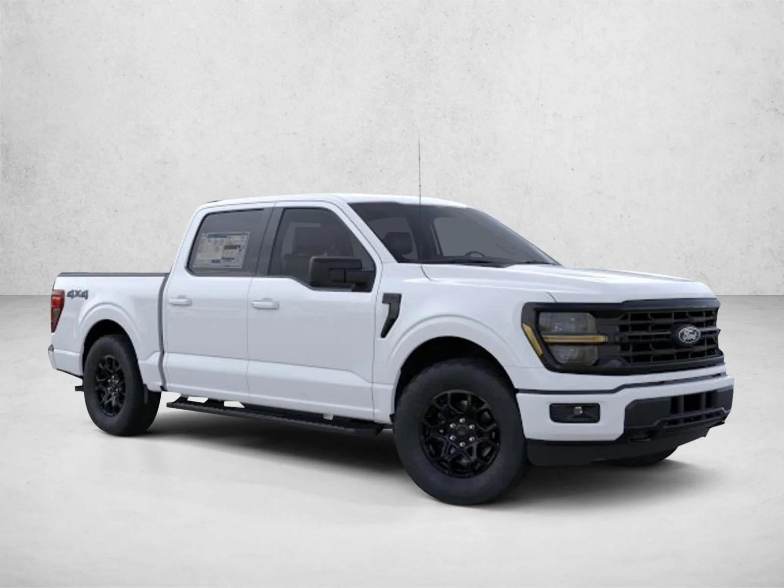New 2026 Oxford White Ford XLT image 7