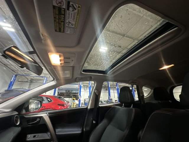 Used 2013 Gray Toyota XLE image 20