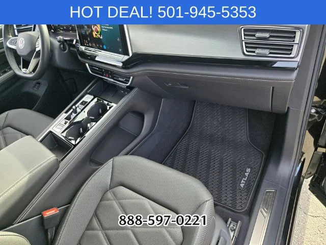 Used 2026 Black Volkswagen SE w/Technology image 18