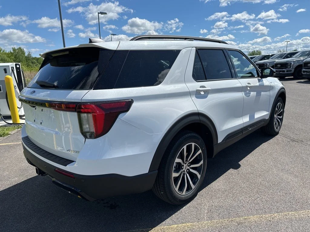 Used 2026 White Ford ST-Line image 6