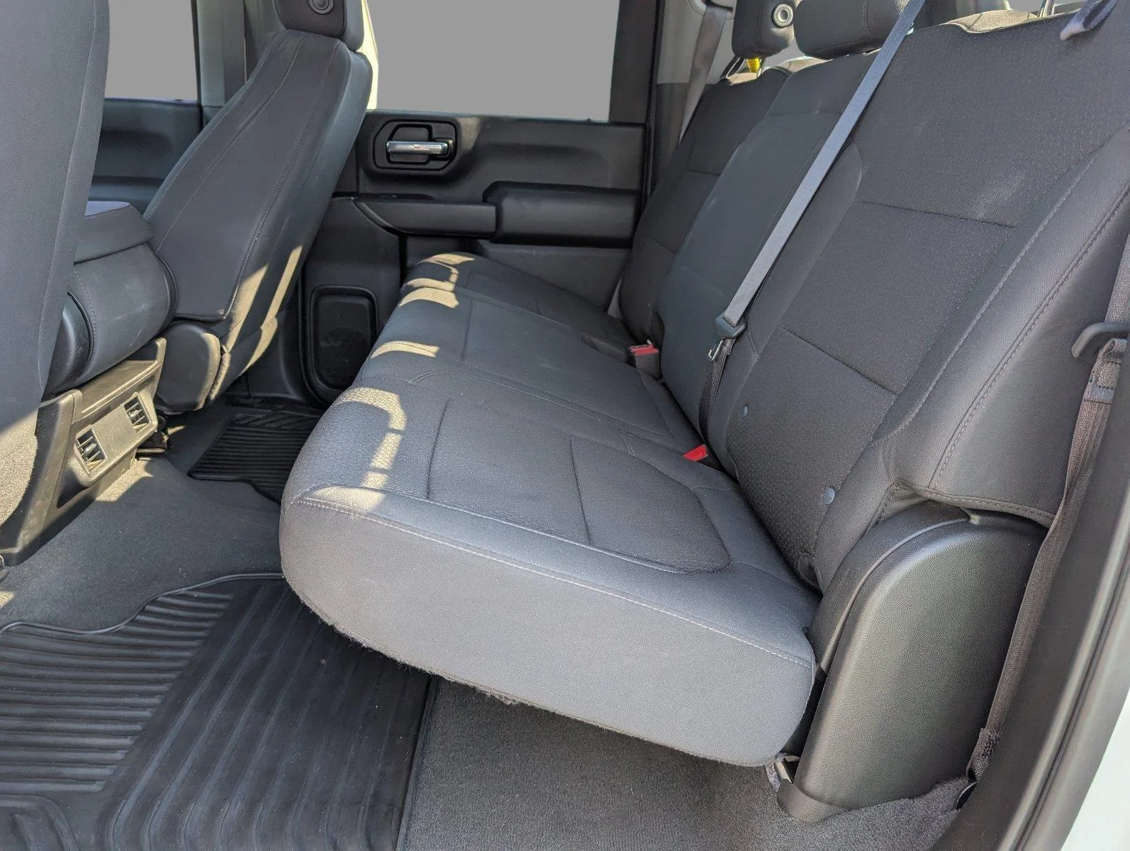 Used 2021 SUMMIT WHITE Chevrolet Custom image 32
