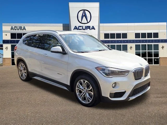 2016 BMW X1 xDrive28i's photo