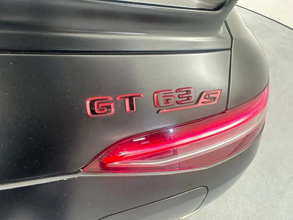 Used 2024 Black Mercedes-Benz S E Performance image 29