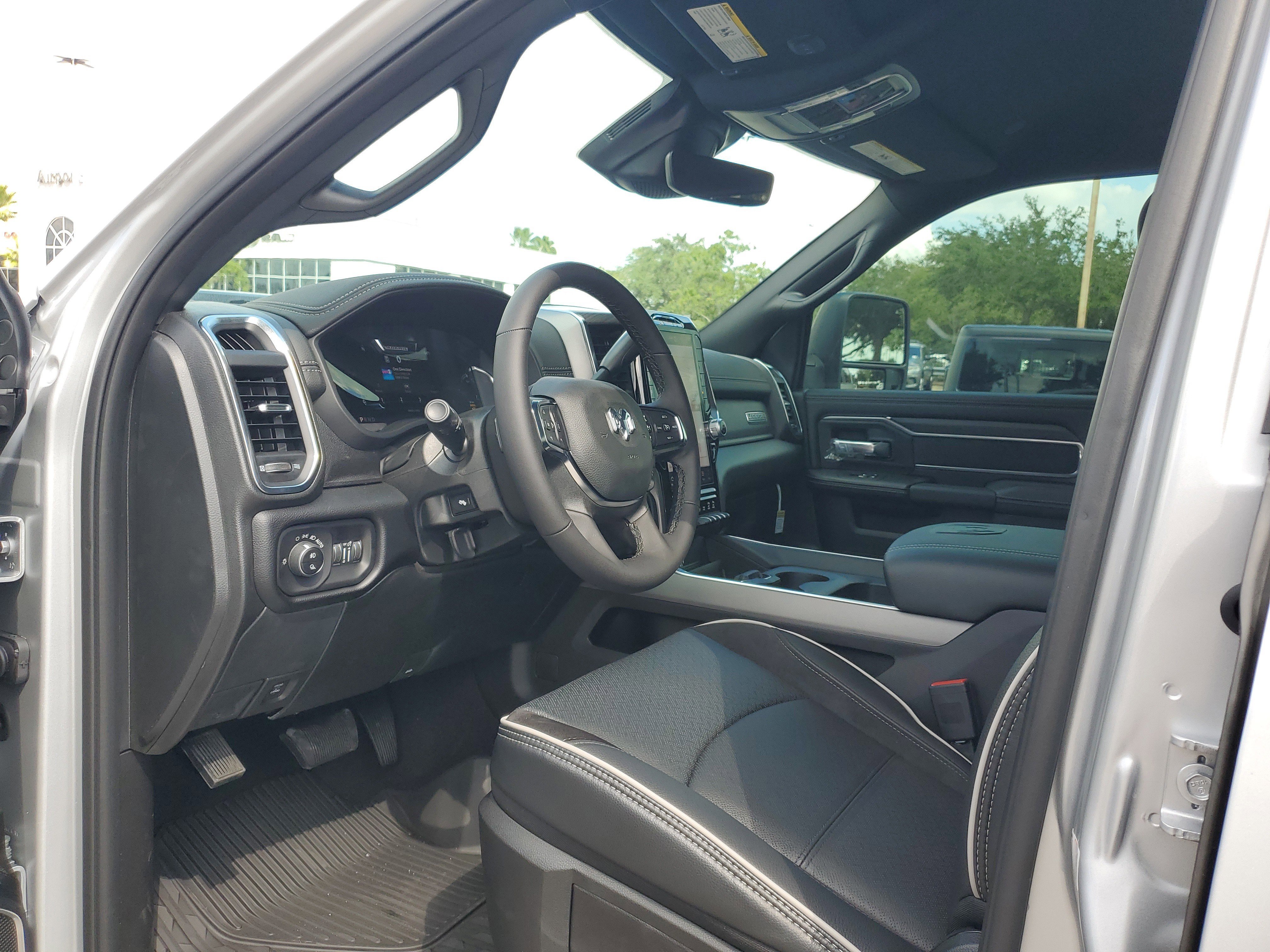 2026 RAM 2500 Laramie - Photo 12