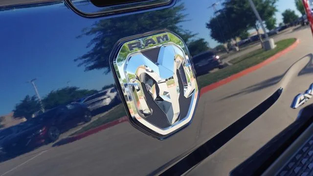 Certified Used 2022 Blue Ram Laramie image 12