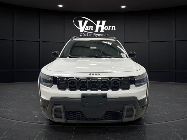 New 2026 Bright White Clear-Coat Exterior Paint Jeep Laredo image 2