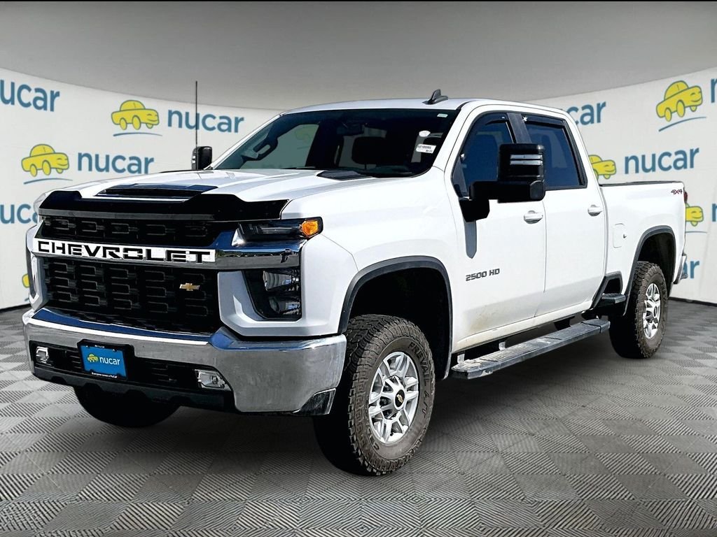 Used 2022 Summit White Chevrolet LT image 3