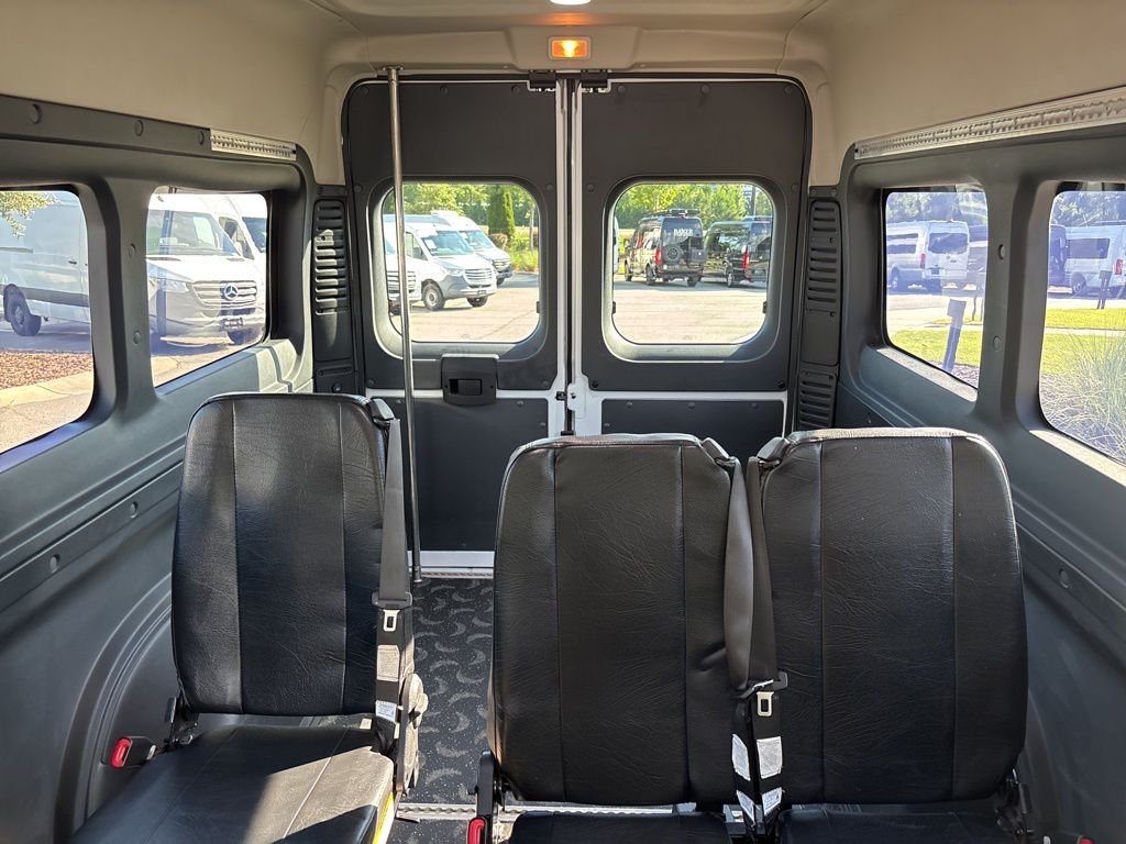 Used 2019 White Ram High Roof image 31