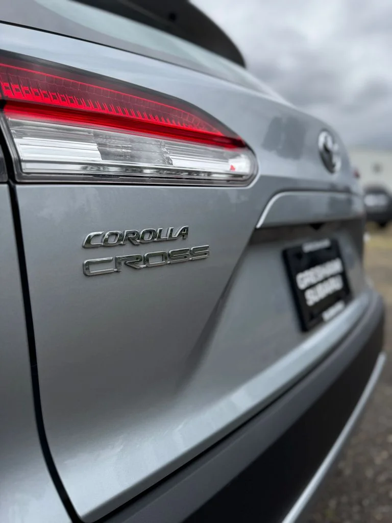 Used 2025 Silver Toyota L image 38