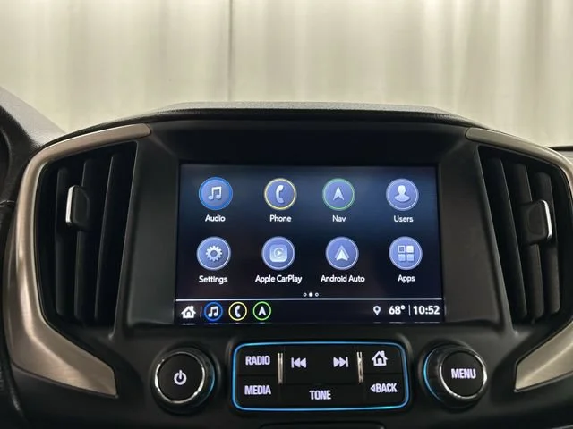 Used 2018 RED QUARTZ TINTCOAT GMC Denali image 16