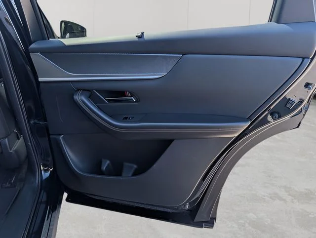 Used 2024 Black Mazda Preferred image 49